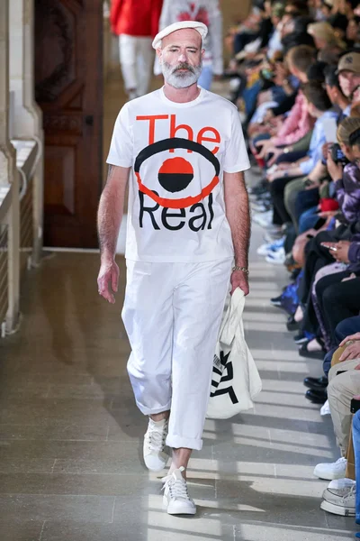 Look 49